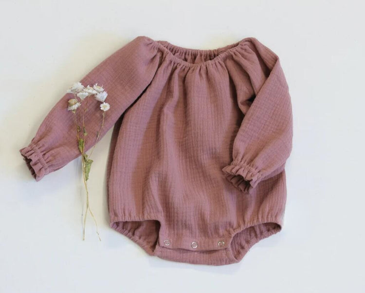 ComfortCotton: Soft jumpsuit for baby girls